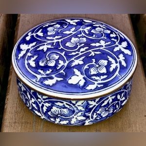 Vintage Antique Calico Flower Floral Pattern Lidded Trinket Dish Staffordshire